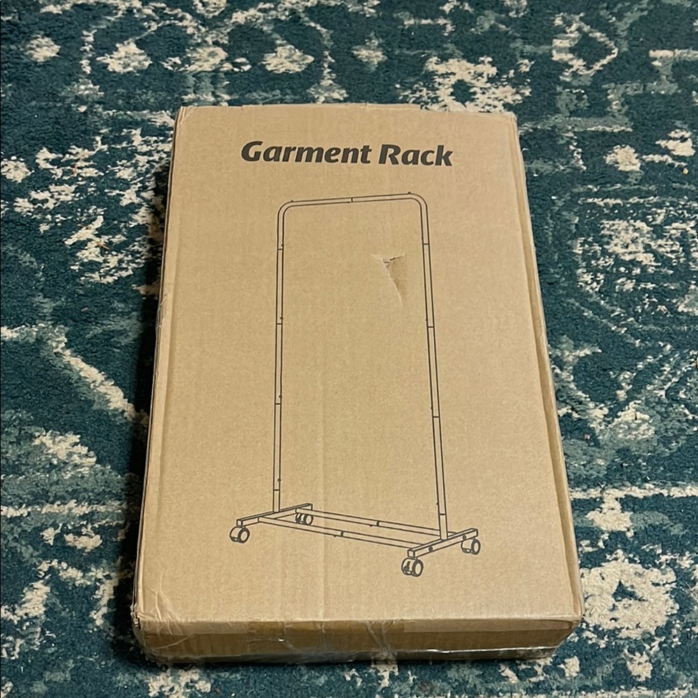 Adjustable Garment Rack - White